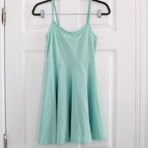 H&M | MINT MINI DRESS